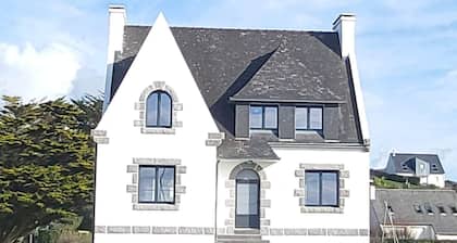 Lestrevet beach house