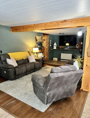 智能电视、壁炉