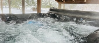 4 season Adventures! Waterfront, *Hot tub*<br>Deer River Paradise!