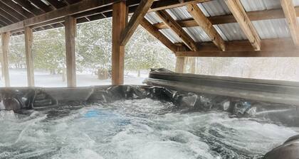 4 season Adventures! Waterfront, *Hot tub*<br>Deer River Paradise!