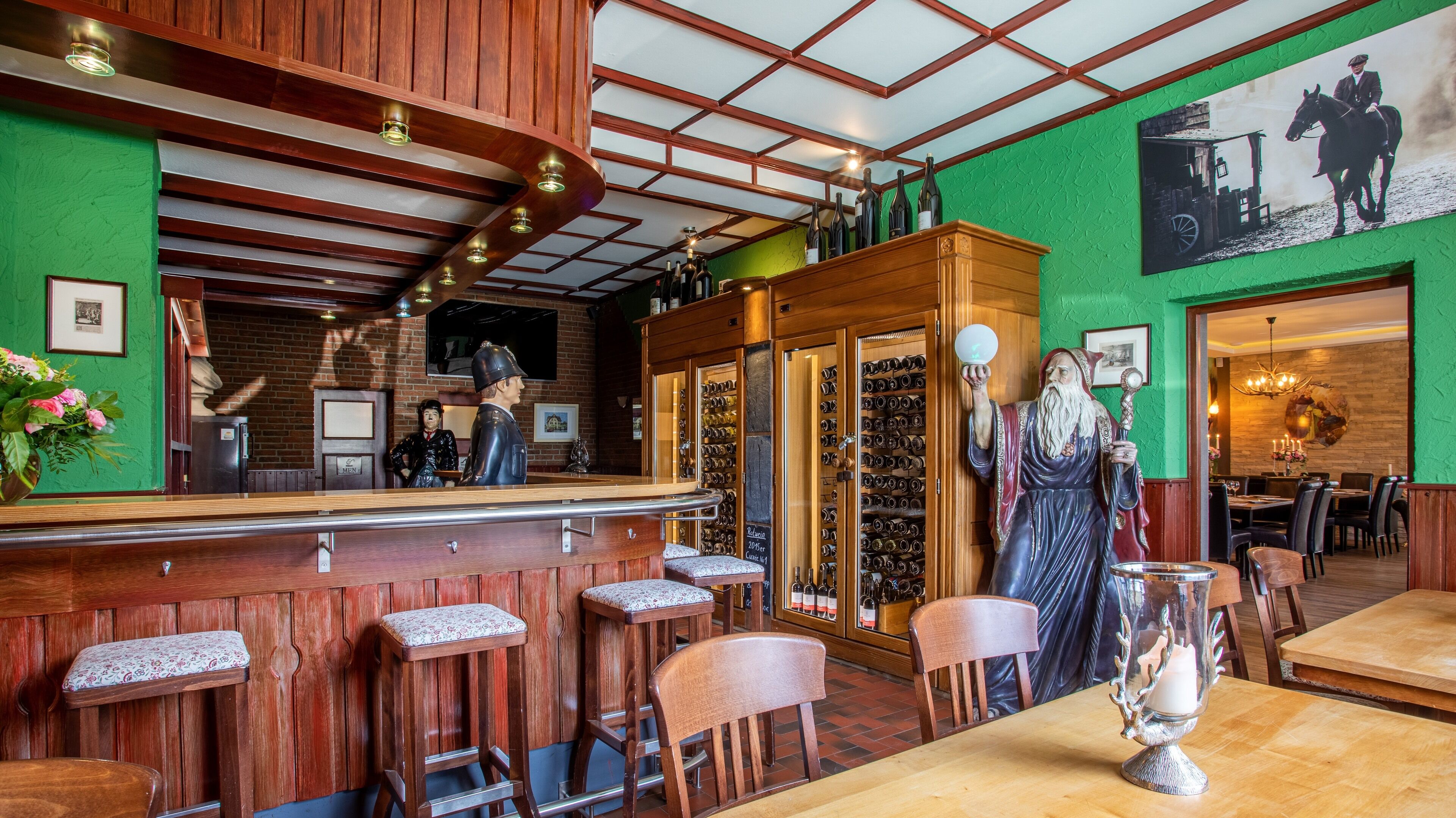 Bar (in der Unterkunft)
