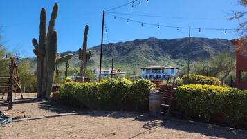 Enceinte de lâhĂ©bergement