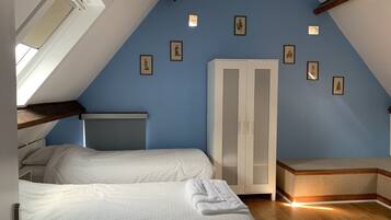 8 Schlafzimmer, Bügeleisen/Bügelbrett, kostenloses WLAN