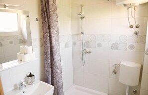 Deluxe Quintuple Room | Bathroom | Hair dryer - Mica Medjugorje (Citluk)