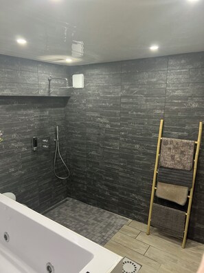 Jetted tub, hair dryer, bidet, towels - Carpe diem romantic house (Le Tréport)