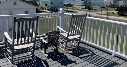 Stunning ocean views, private pool (optional heated) and 350 ft. from the beach!