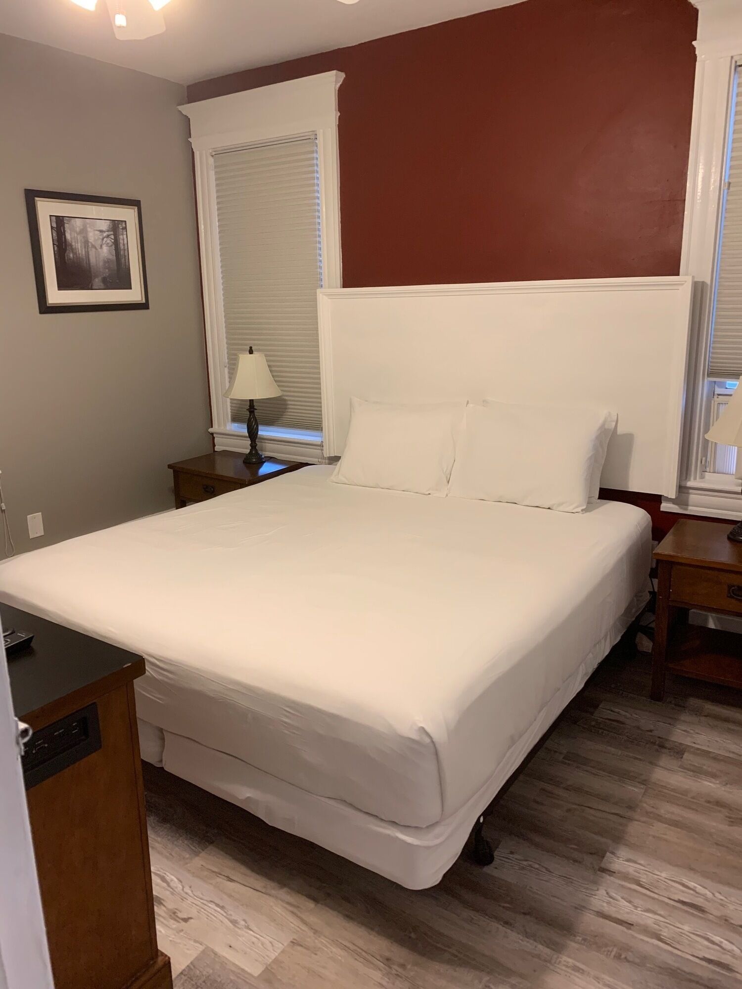 1 slaapkamer, een strijkplank/strijkijzer, wifi, beddengoed