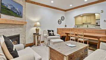 Villa, 1 Bedroom | Living area | Smart TV