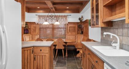 Adventure Hub~backcountry Skisnowmobilescuba Diving 734 3 Bedroom Townhouse