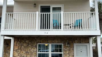 Townhome, 2 Bedrooms | Exterior