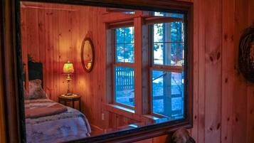 1 chambre, fer et planche Ă repasser, Wi-Fi gratuit, draps fournis