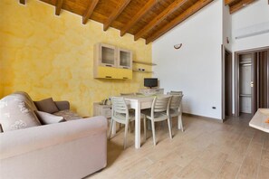 Maison, fumeur | 2 chambres