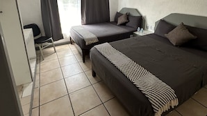 Free WiFi, bed sheets - Hotel Posada Jardin Aguascalientes (Aguascalientes)