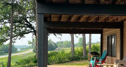 Beautiful house on Lake Rathbun with in-ground pool & 50-amp camper hookup