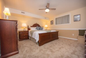 1 bedroom, iron/ironing board, WiFi, bed sheets