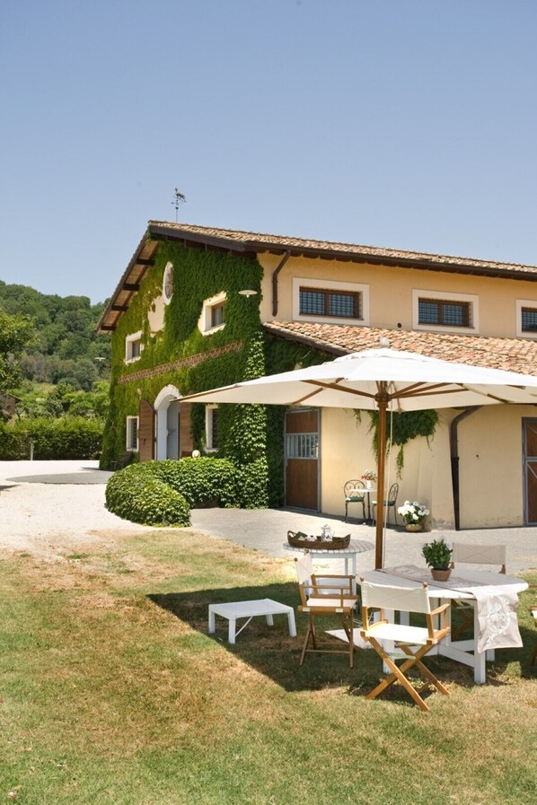 Outdoor dining - Potrero Grande - Duck Apartment (Lazio)