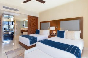 2 Schlafzimmer, Zimmersafe, Schreibtisch, Bügeleisen/Bügelbrett