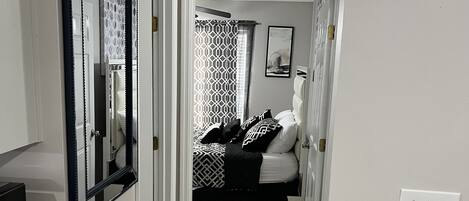 3 chambres, bureau, fer et planche à repasser, Wi-Fi gratuit