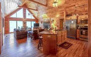 Interior - Quiet Haven Mountain Top Cabin - 3 Bedroom Cabin w/ Breathtaking Views (Topton)