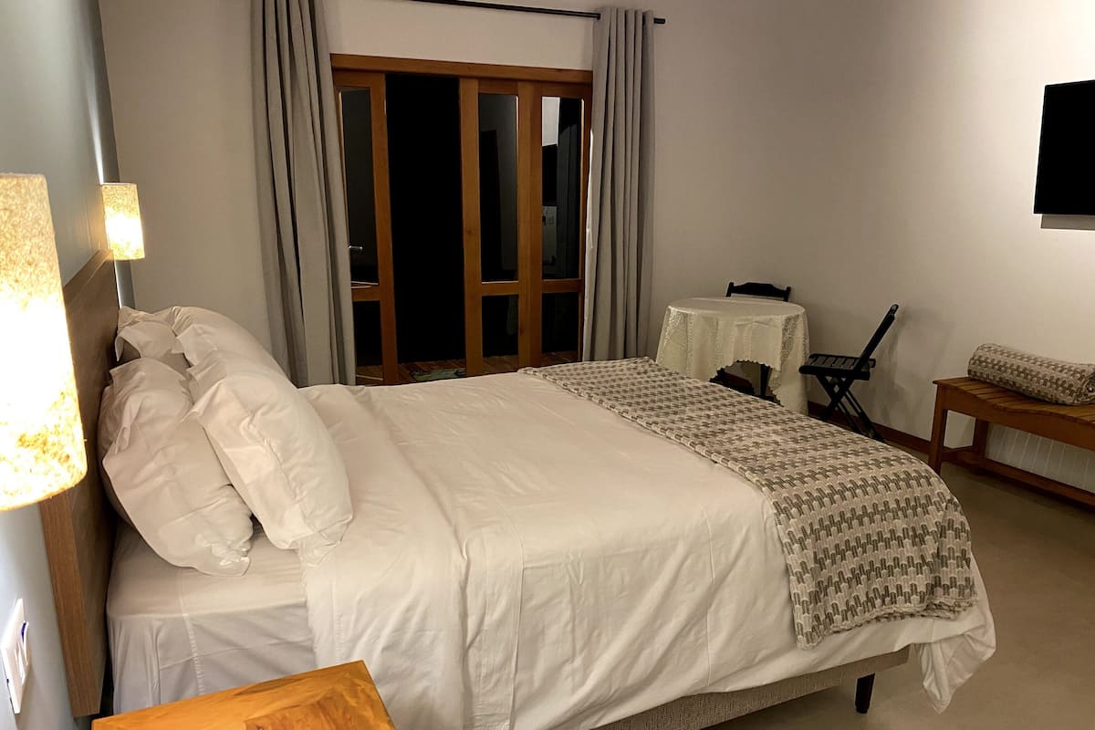 Chambre Supérieure | Literie de qualité supérieure, surmatelas, minibar, Wi-Fi gratuit