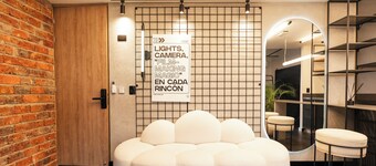 Indie Universe Creative Hotel