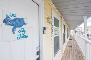 Exterior detail - Slow Down & Relax at The Tiny Turtle (Gulf Shores)