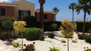 Exterior - Penthouse Mountain View Apartment in Tala , Paphos (Tala)