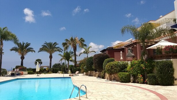 Pool - Penthouse Mountain View Apartment in Tala , Paphos (Tala)