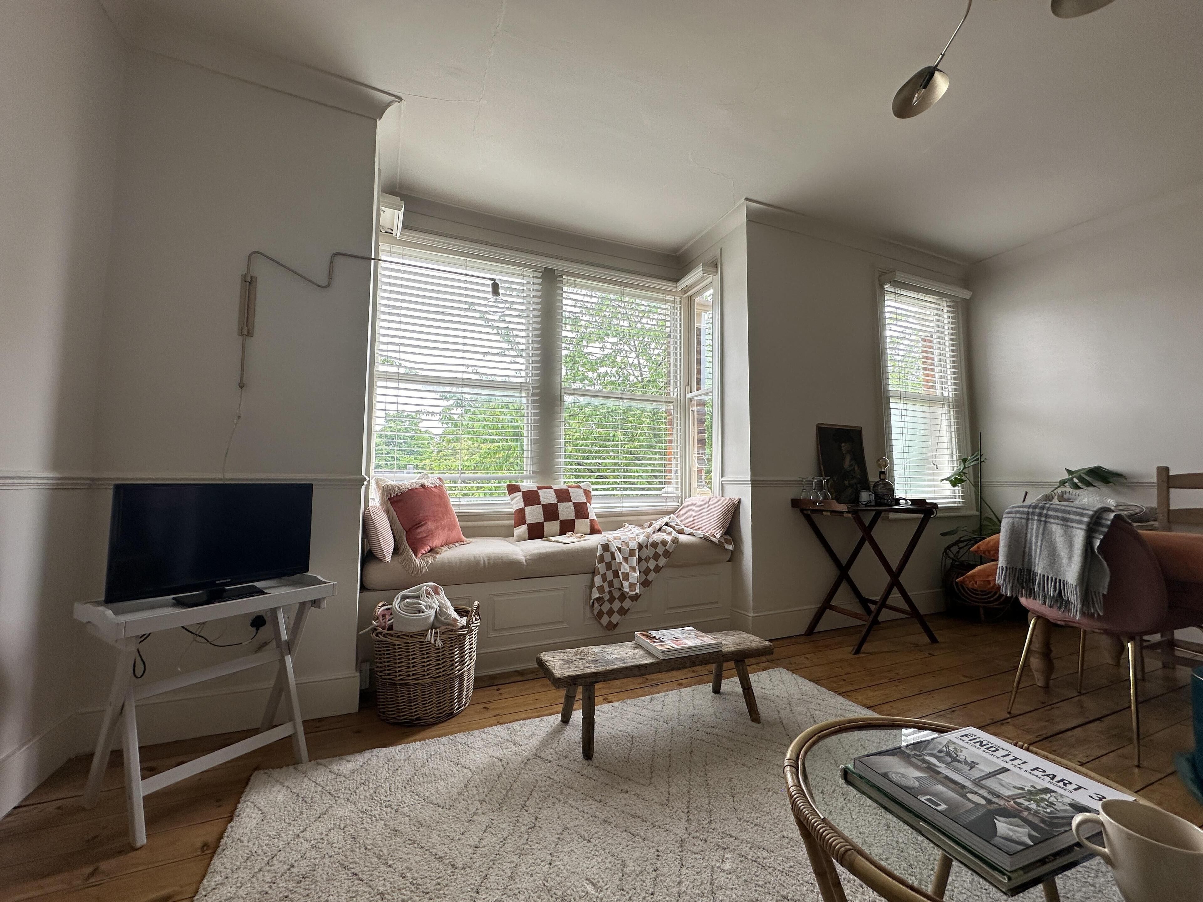 Apartment | Living area