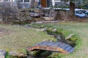 Nhà liên kế, 3 phòng ngủ | Chi tiết ngoại thất