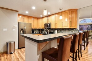 Condo, 2 Bedrooms | Private kitchen | Fridge, oven, coffee/tea maker, toaster - Adventure Hub~ski Resorts, Backcountry & Park City 3203 2 Bedroom Condo by RedAwning (Midway)