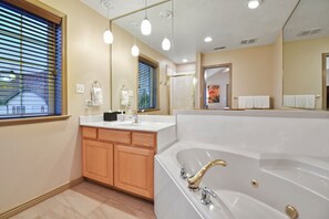 Condo, 2 Bedrooms | Bathroom - Adventure Hub~ski Resorts, Backcountry & Park City 3203 2 Bedroom Condo by RedAwning (Midway)