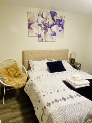 1 bedroom, free WiFi, bed sheets