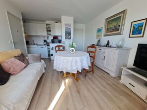 Fernseher