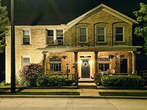 Exterior - Home Port Vacation Escape (Port Washington)