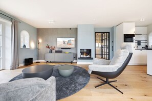 Immagine non classificata, 3 di 81, pulsante