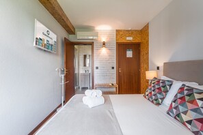 1 soverom, internettilgang og sengetøy