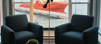 Salt & Battery Portside Luxury Waterfront Retreat