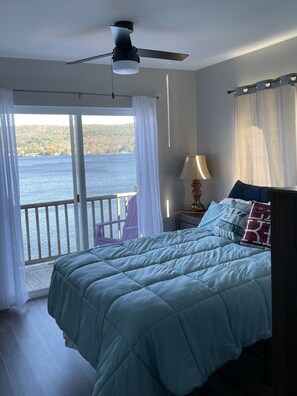 4 chambres, accès au Wi-Fi (inclus), literie fournie