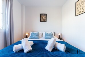 2 dormitorios, tabla de planchar con plancha, wifi gratis y ropa de cama