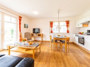 Uklassifisert bilde, 3 av 18, knapp