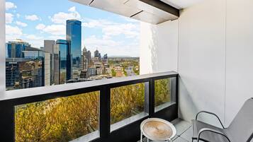 Apartamento econômico, para não fumantes, vista para a cidade | Terraço/pátio