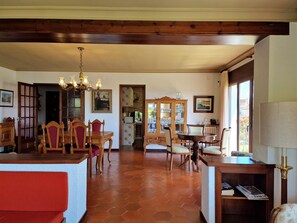 Dining - BEAUTIFUL HOUSE IN SANT FELIU DE GUIXOLS WITH PARKING AND A BIG GARDEN (Sant Feliu de Guixols)