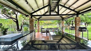 BBQ/picnic Area