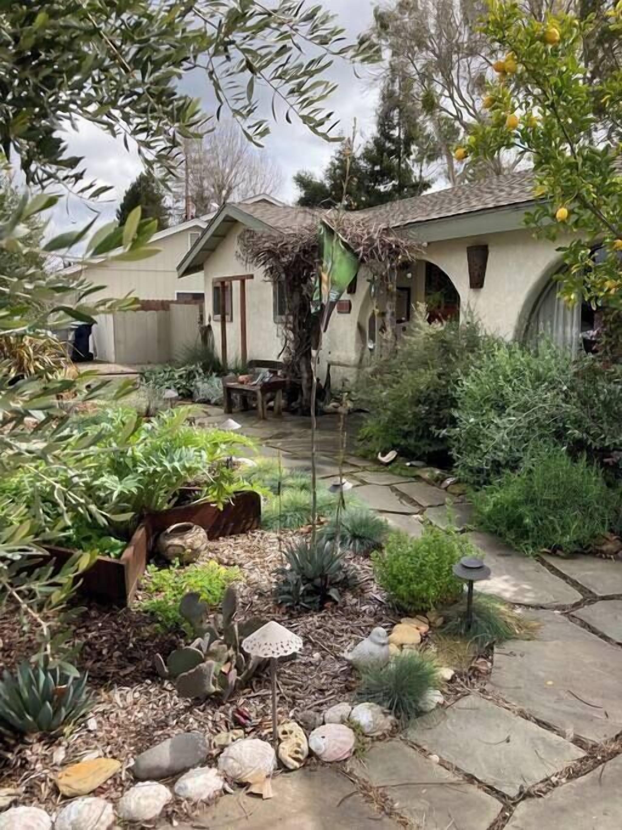 lovely garden entry