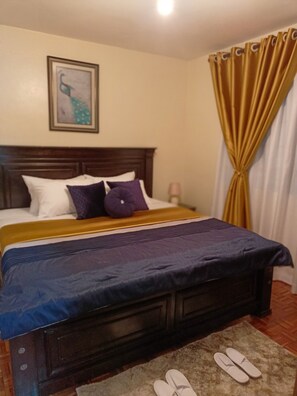 1 soverom, strykejern/-brett, wi-fi (inkludert) og sengetøy