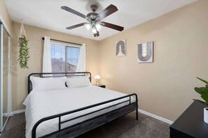 6 bedrooms, iron/ironing board, WiFi, bed sheets