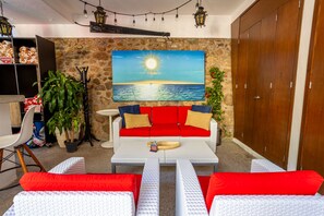 TV - Villa Sorpresa Unit 9 1BD Studio for rent in Old Town, Puerto vallarta (Puerto Vallarta)