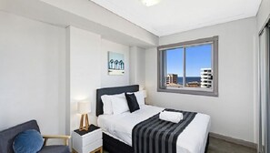 2 chambres, fer et planche à repasser, Wi-Fi, draps fournis