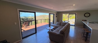 Golden Bay Heights - Luxuriöse Unterkunft